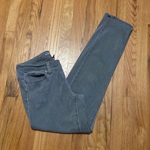 Victoria’s Secret Gray Pencil Jeans - Size 10
